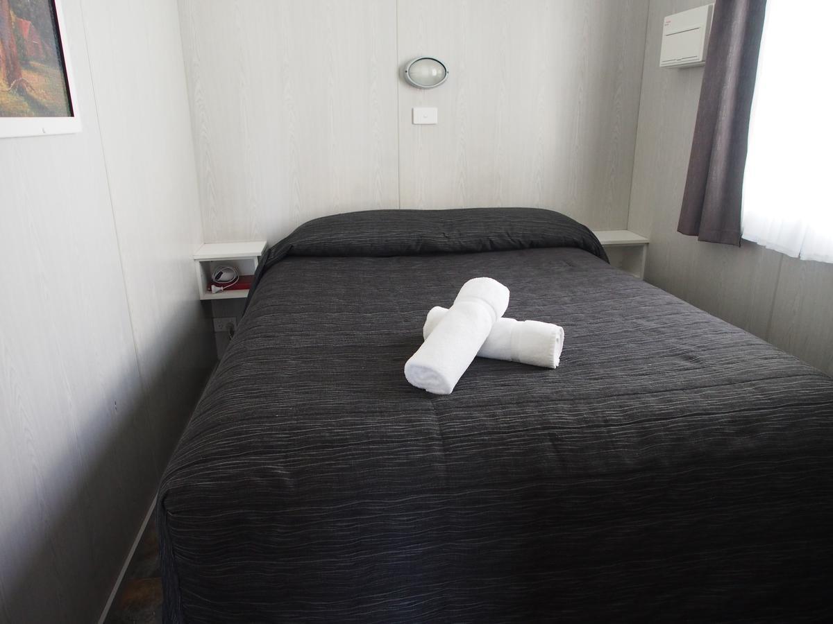 Porepunkah Pines Holiday Park Εξωτερικό φωτογραφία